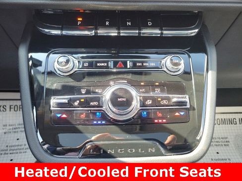 Used 2022 Lincoln Corsair Reserve w/ Equipment Group 201A image 7