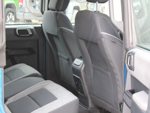 Used 2022 Ford Bronco 4-Door AWD/4WD image 15