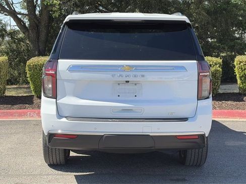 Used 2023 Chevrolet Tahoe LT w/ Luxury Package image 5