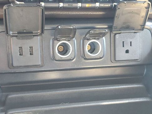 Used 2018 GMC Sierra 1500 Denali image 33