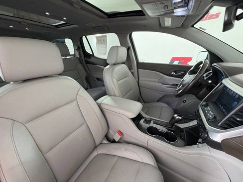 Used 2019 GMC Acadia SLT FWD image 36