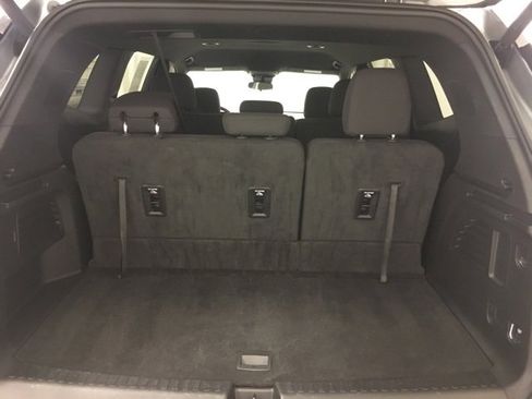 Used 2025 GMC Acadia Elevation image 14