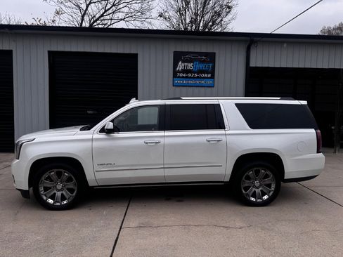 Used 2016 GMC Yukon XL Denali w/ Open Road Package image 4