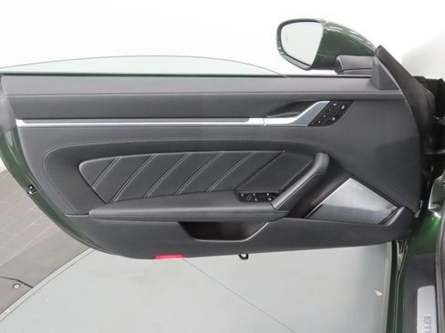 Certified 2026 Porsche 911 Carrera RWD image 33