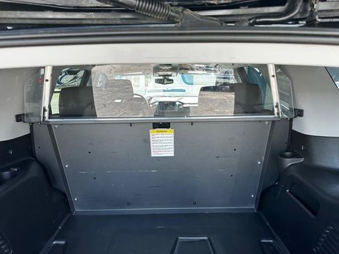 Used 2020 Chevrolet Tahoe 4WD w/ Remote Keyless Entry Package image 13