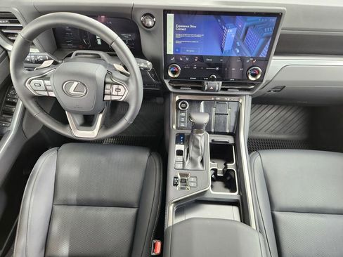 Used 2025 Lexus GX 550 AWD/4WD image 26
