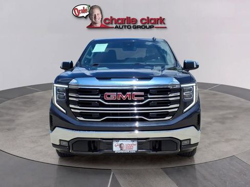 Used 2025 GMC Sierra 1500 SLT RWD image 7