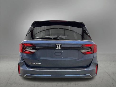 New 2026 Honda Odyssey EX-L image 4