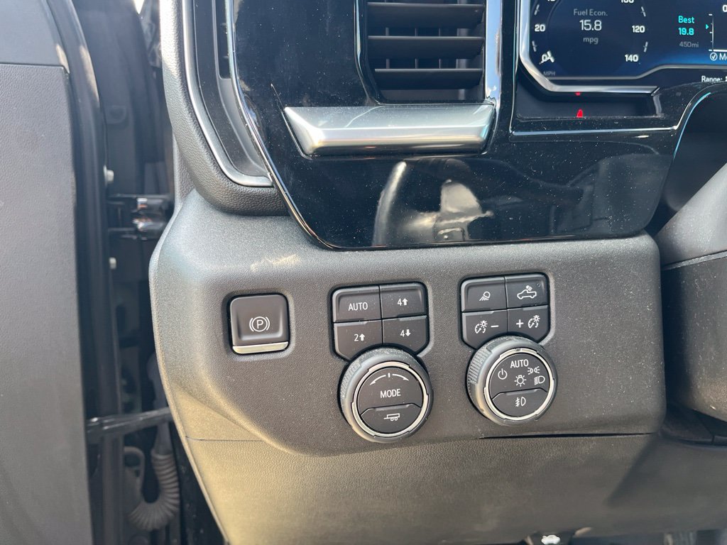 Used 2022 Chevrolet Silverado 1500 LTZ AWD/4WD image 12