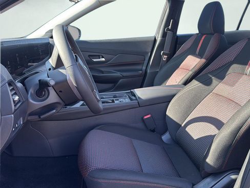 New 2026 Nissan Sentra SR w/ SR All Weather Package FWD image 9