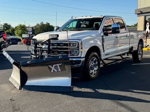 Used 2024 Ford F350 Lariat w/ Lariat Ultimate Package AWD/4WD image 6
