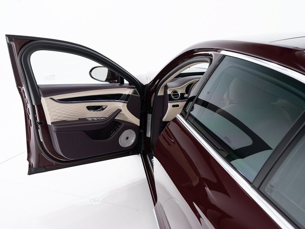 Certified 2026 Bentley Flying Spur Azure AWD/4WD image 10