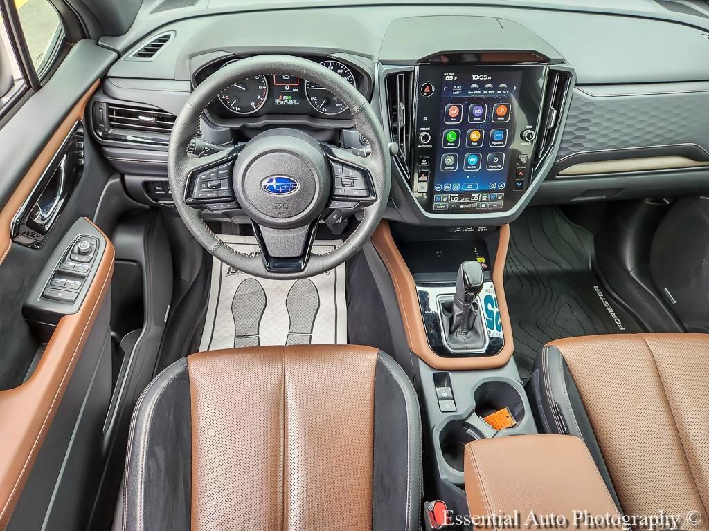 Used 2025 Subaru Forester Touring AWD/4WD image 13