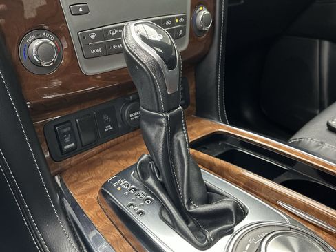 Used 2019 INFINITI QX80 Luxe image 26