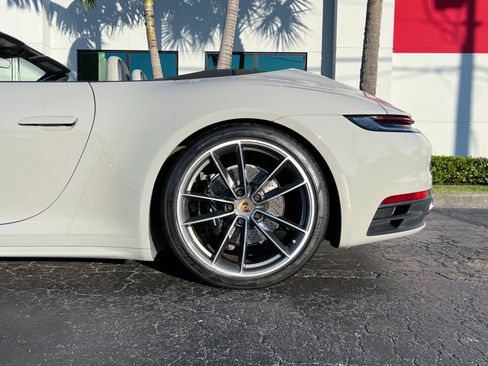Used 2020 Porsche 911 Carrera S RWD image 11