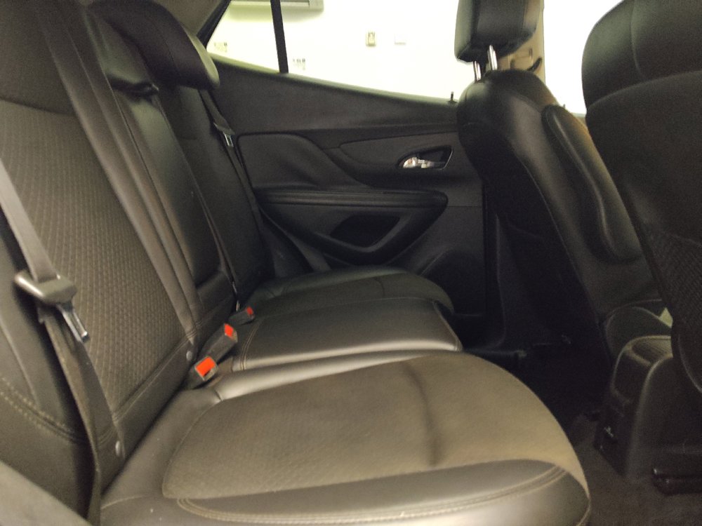 Used 2020 Buick Encore Preferred w/ Safety Package FWD image 19