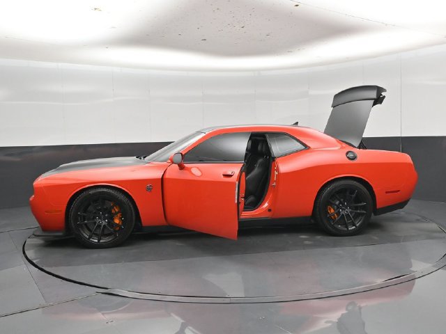 Used 2023 Dodge Challenger SRT Hellcat RWD image 54