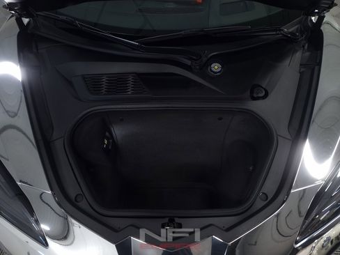 Used 2024 Chevrolet Corvette Stingray Premium Conv w/ Z51 Performance Package RWD image 62