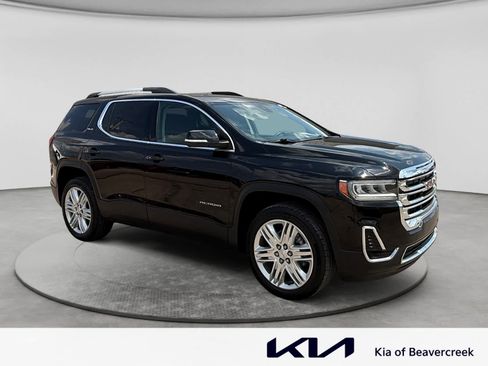 Used 2023 GMC Acadia SLE w/ Driver Convenience Package FWD image 3