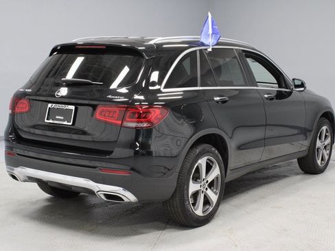Used 2022 Mercedes-Benz GLC 300 4MATIC image 12