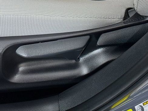 Certified 2025 Toyota Corolla LE image 12