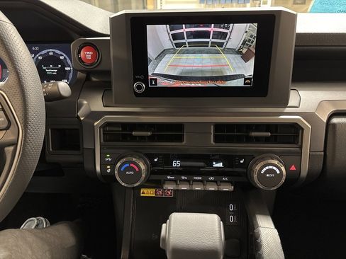 New 2026 Toyota 4Runner TRD Off-Road image 10