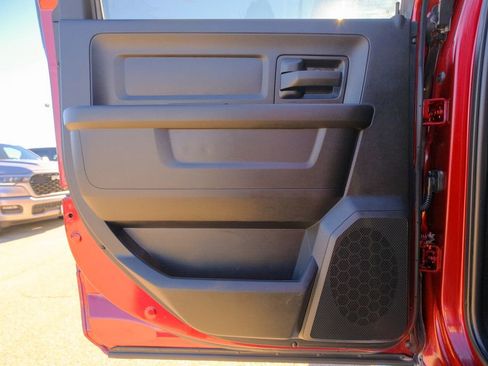 Used 2024 RAM 3500 Tradesman image 28