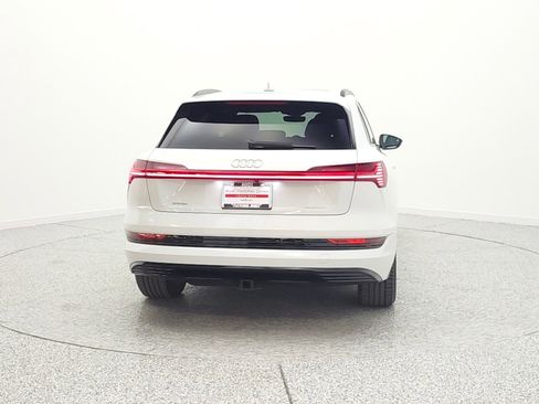 Used 2023 Audi e-tron Premium w/ Convenience Plus Package AWD/4WD image 6