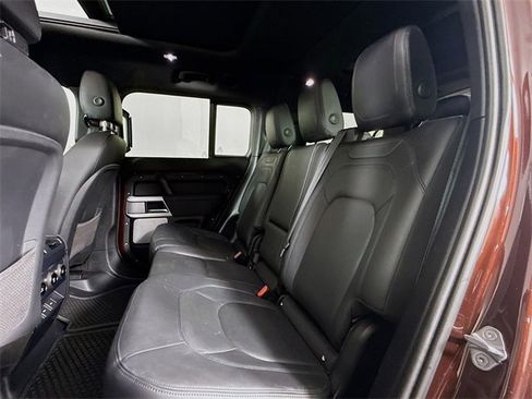 Certified 2023 Land Rover Defender 130 SE image 14