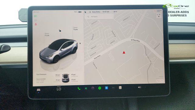 Used 2025 Tesla Model Y Long Range RWD image 48