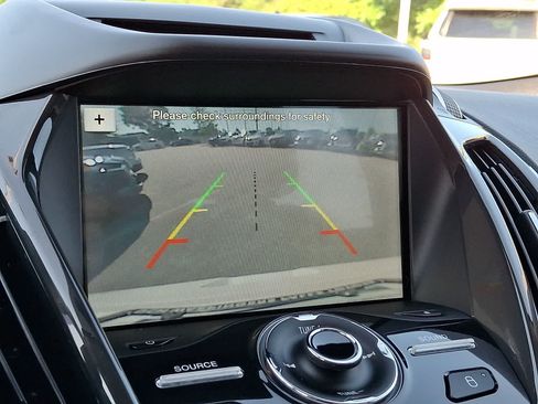Used 2016 Ford Escape Titanium w/ Equipment Group 301A AWD/4WD image 21