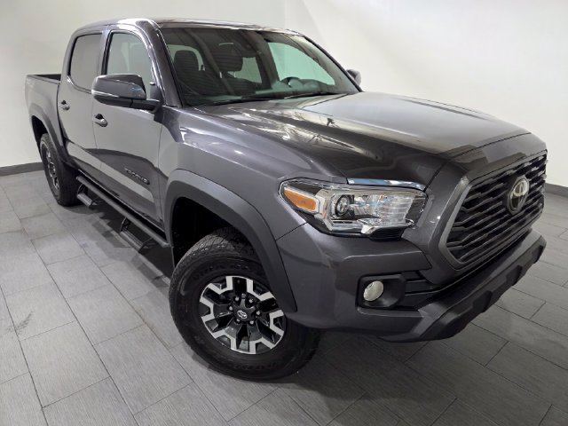 Used 2021 Toyota Tacoma TRD Off-Road AWD/4WD image 7