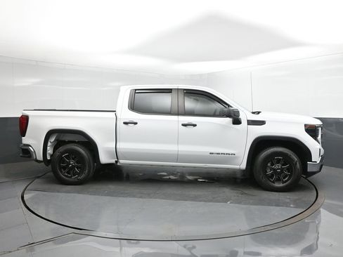 Used 2024 GMC Sierra 1500 Pro w/ Convenience Package image 26