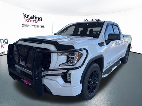 Used 2020 GMC Sierra 1500 Elevation w/ Elevation Convenience Package image 3