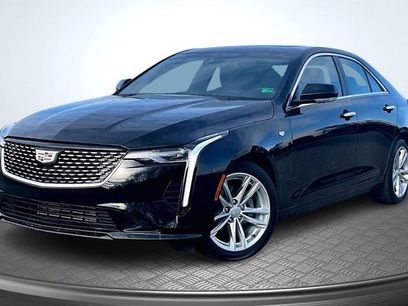Used 2025 Cadillac CT4 Luxury