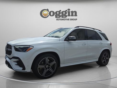 New 2026 Mercedes-Benz GLE 580 4MATIC image 1