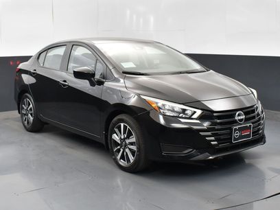 New 2025 Nissan Versa SV w/ Trunk Package