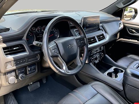 Used 2021 Chevrolet Suburban RST w/ Luxury Package AWD/4WD image 16