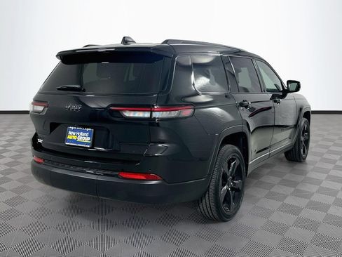 Used 2025 Jeep Grand Cherokee L Altitude AWD/4WD image 7