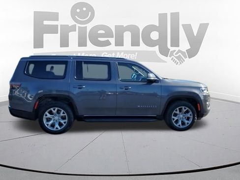 Used 2022 Jeep Wagoneer Series II AWD/4WD image 6