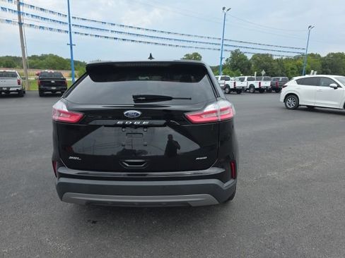 Used 2024 Ford Edge SEL AWD/4WD image 6