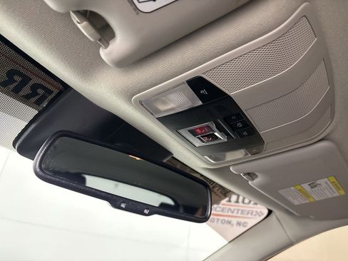 Used 2022 Mitsubishi Eclipse Cross SE image 18