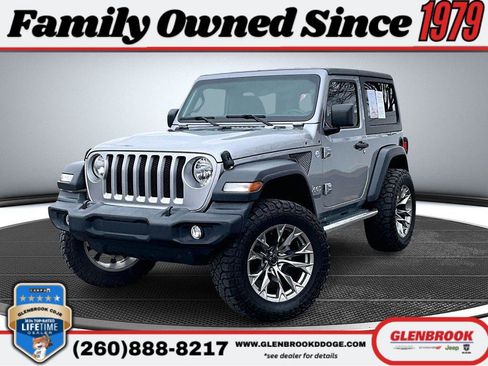 Used 2019 Jeep Wrangler Sport image 1