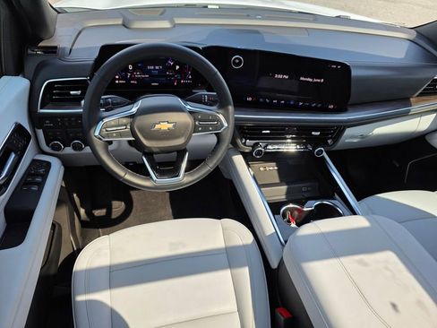 Used 2026 Chevrolet Tahoe Premier w/ Sun And Tow Package AWD/4WD image 27