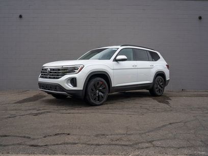 New 2026 Volkswagen Atlas SE