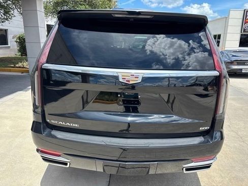 Certified 2023 Cadillac Escalade Premium Luxury RWD image 7