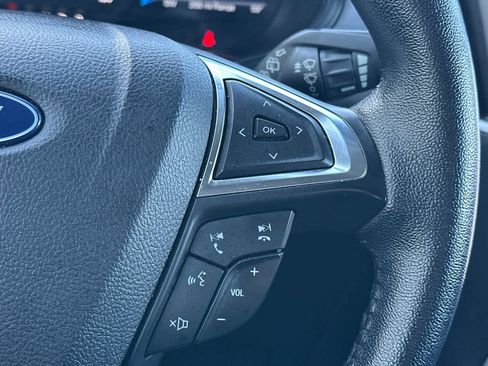 Used 2022 Ford Edge SEL image 27