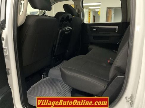 Used 2020 RAM 1500 Classic Warlock AWD/4WD image 22