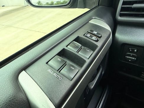 Used 2012 Toyota 4Runner Limited image 24