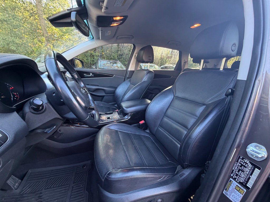 Used 2019 Kia Sorento EX AWD/4WD image 8